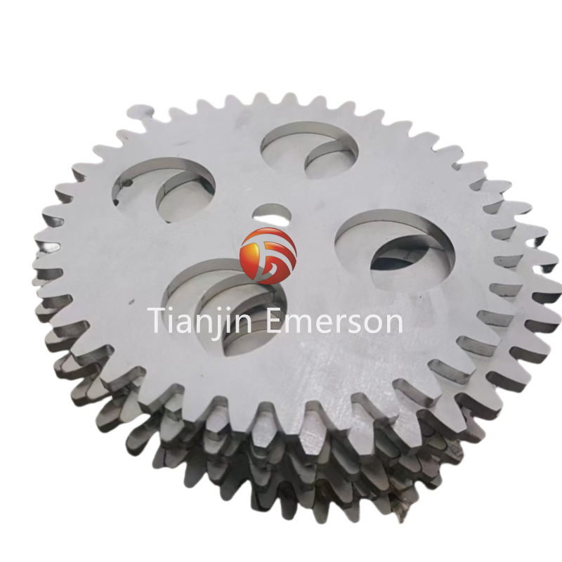 Pasgemaakte lasergesnyde motoronderdele: presisieplaatmetaalverwerking dryf die evolusie van motorvervaardiging aan